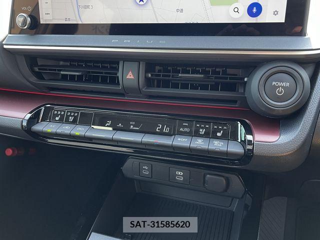 Toyota PRIUS 2023-09 213345-5