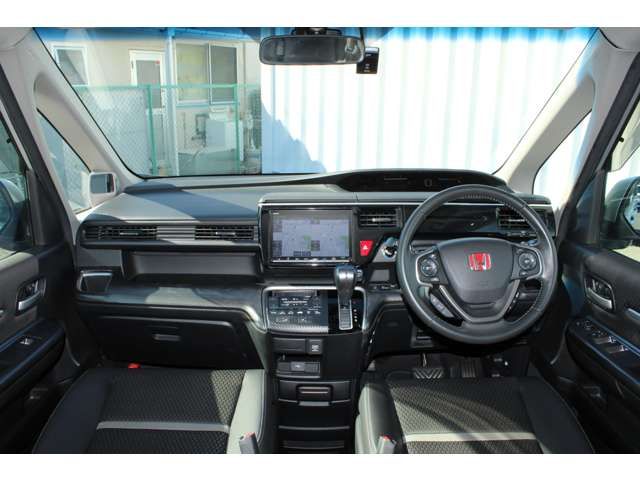 Honda e 2018-09 13284-1