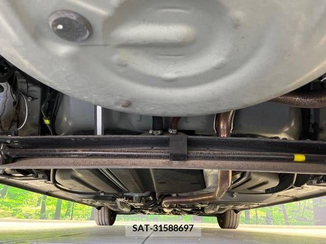 Toyota SIENTA 2019-01 382268-19