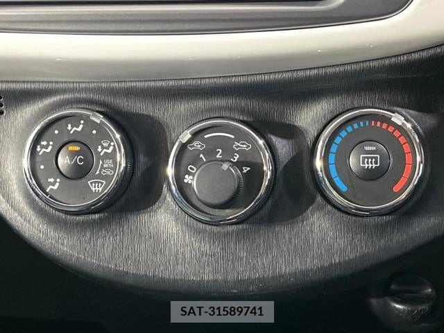 Toyota VITZ 2013-06 255257-7
