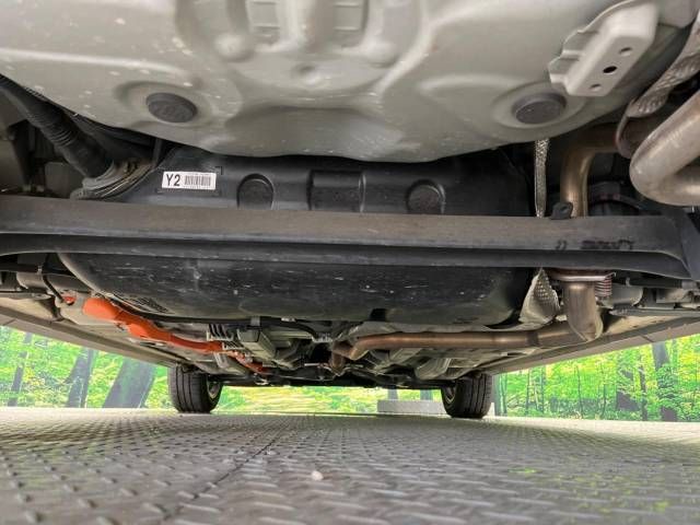 Toyota AQUA 2018-07 18632-19