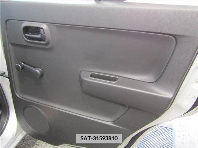 Suzuki ALTO 2018-02 355772-13