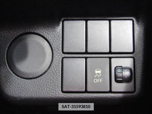 Suzuki ALTO 2018-02 355772-8
