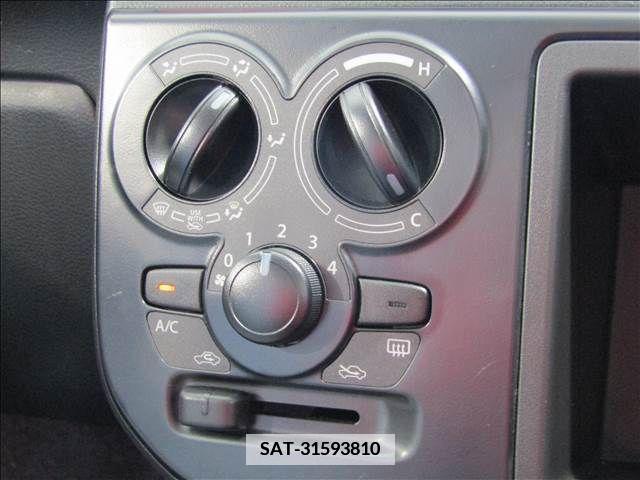 Suzuki ALTO 2018-02 355772-5