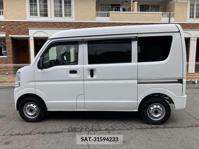Suzuki EVERY 2018-03 297390-13