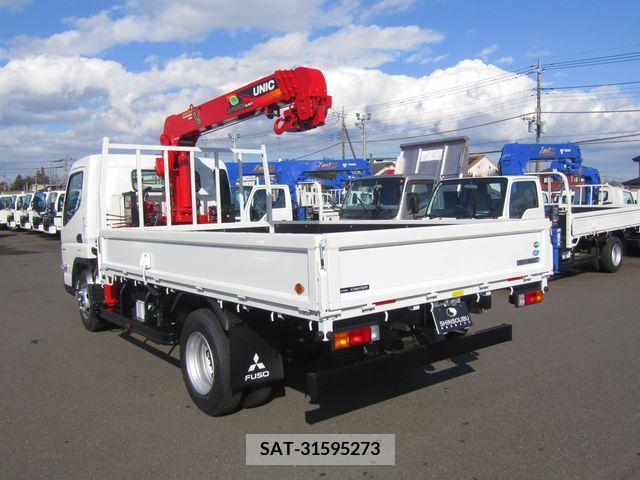 Mitsubishi CANTER 2023-11 263466-4