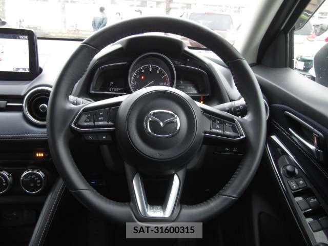 Mazda MAZDA2 2019-09 208817-15