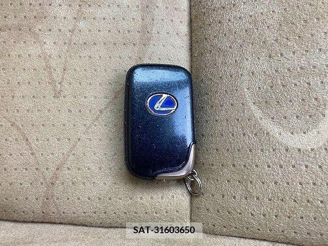 Lexus CT 2011-03 202756-23