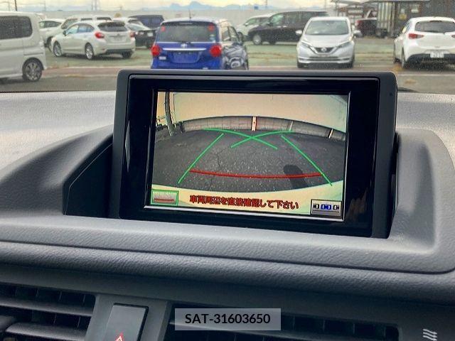 Lexus CT 2011-03 202756-10