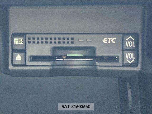 Lexus CT 2011-03 202756-11
