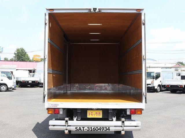 Mitsubishi CANTER 2014-10 357544-10