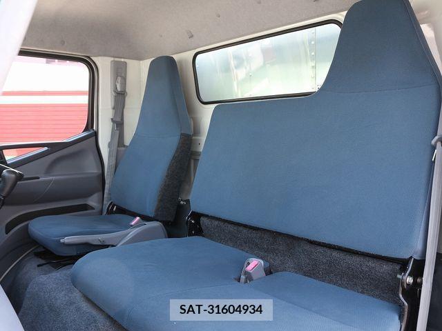 Mitsubishi CANTER 2014-10 357544-29