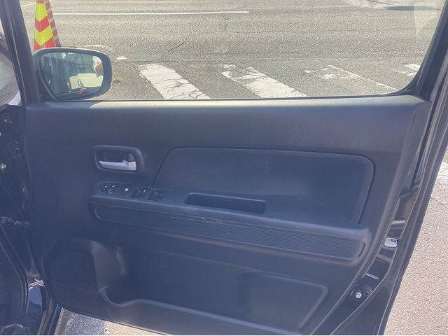 Suzuki WAGON R 2017-10 21513-14