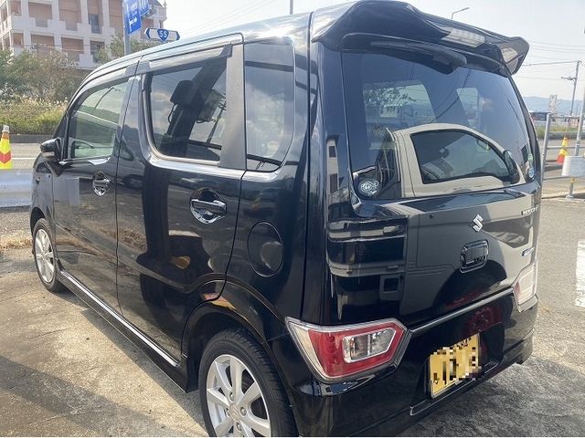 Suzuki WAGON R 2017-10 21513-1
