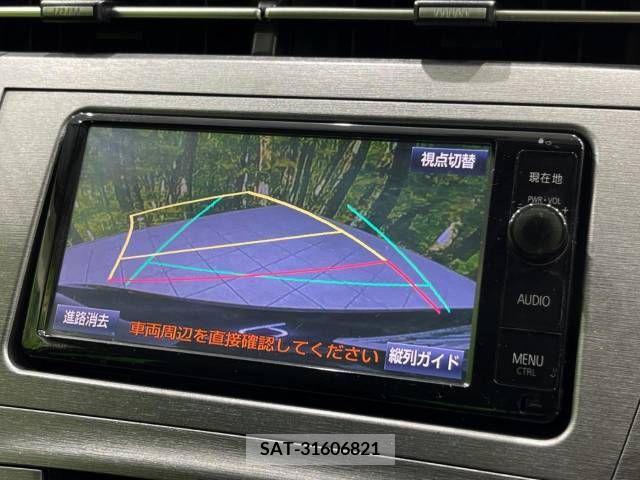 Toyota PRIUS 2015-01 383817-3
