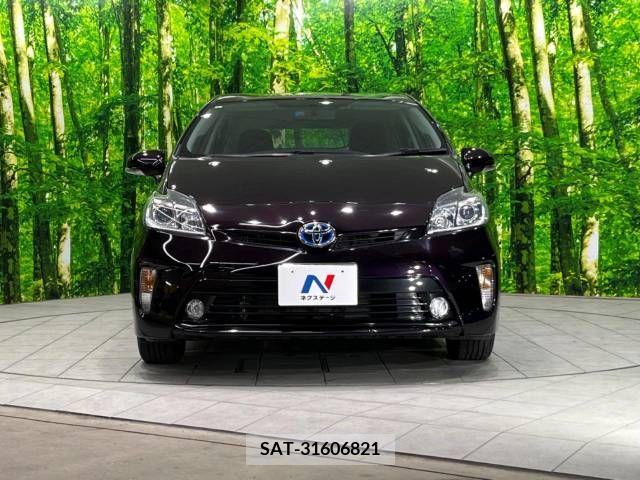 Toyota PRIUS 2015-01 383817-14