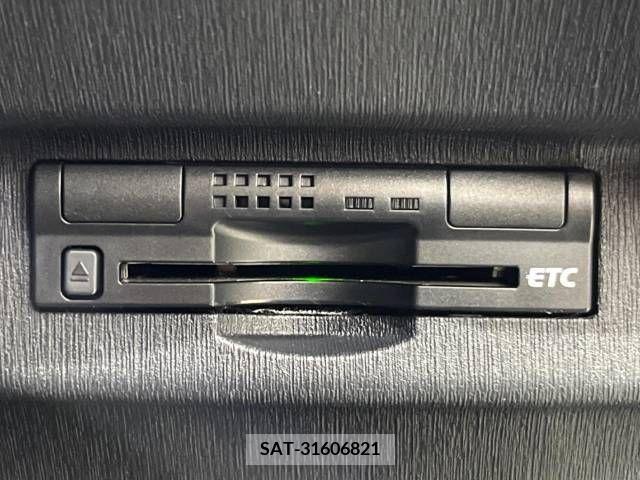 Toyota PRIUS 2015-01 383817-5