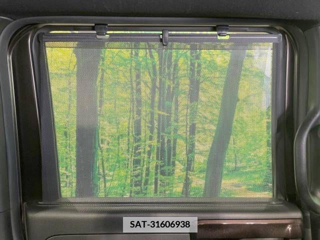 Honda N BOX CUSTOM 2019-10 364884-7