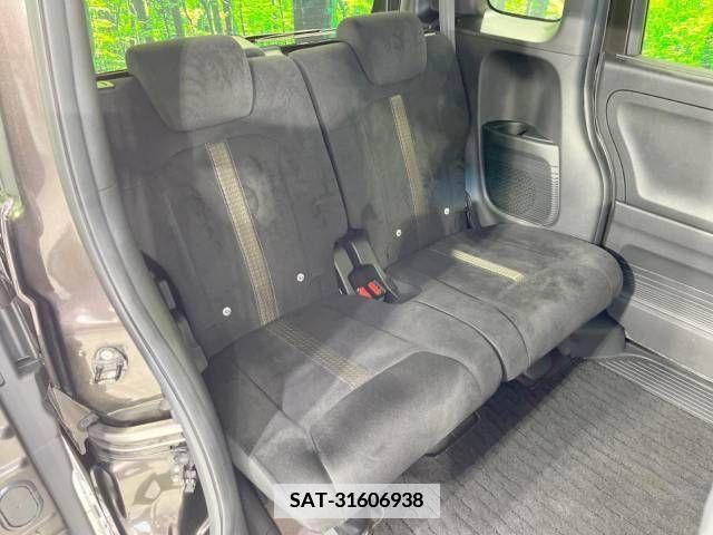 Honda N BOX CUSTOM 2019-10 364884-9