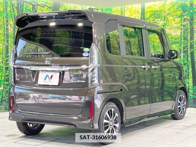 Honda N BOX CUSTOM 2019-10 364884-16