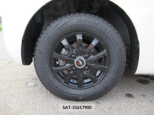 Daihatsu ESSE 2007-07 234116-16