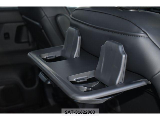 Nissan SERENA 2023-04 229193-16