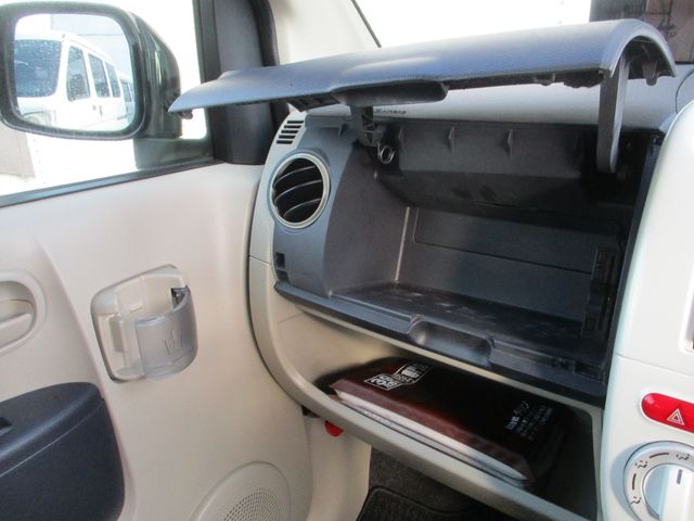 Mitsubishi EK WAGON 2013-06 27907-14