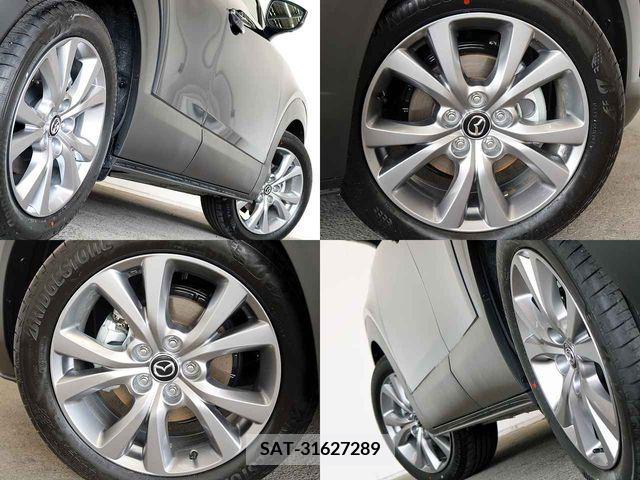 Mazda CX-30 2023-10 348645-6