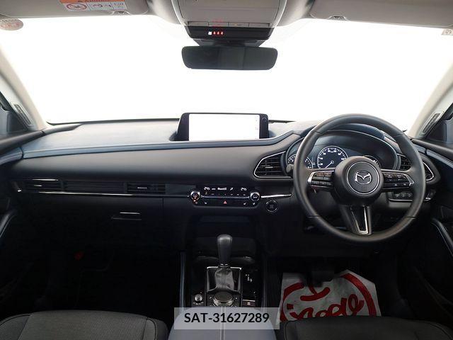 Mazda CX-30 2023-10 348645-2