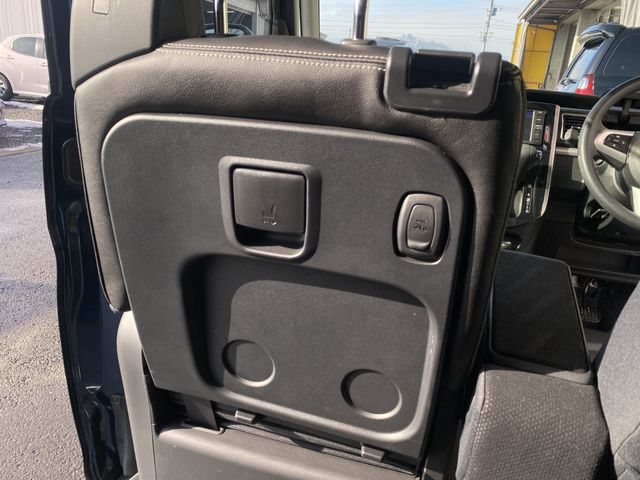 Daihatsu TANTO CUSTOM 2019-05 1802-21