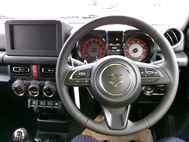 Suzuki JIMNY 2023-11 186864-1