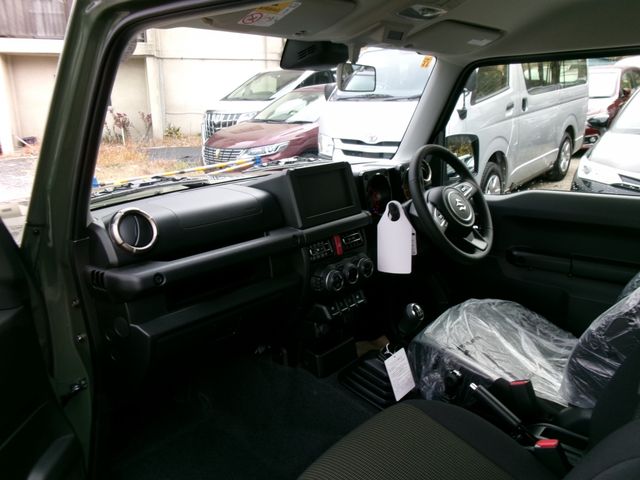 Suzuki JIMNY 2023-11 186864-15