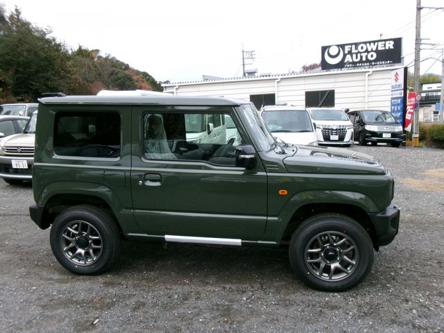 Suzuki JIMNY 2023-11 186864-9
