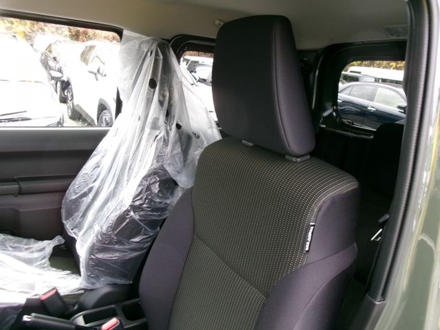 Suzuki JIMNY 2023-11 186864-16