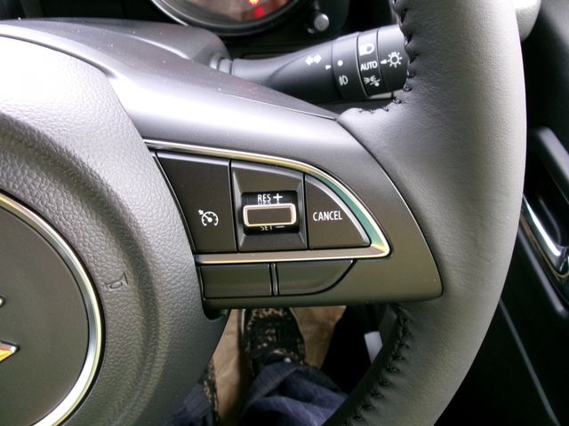 Suzuki JIMNY 2023-11 186864-22