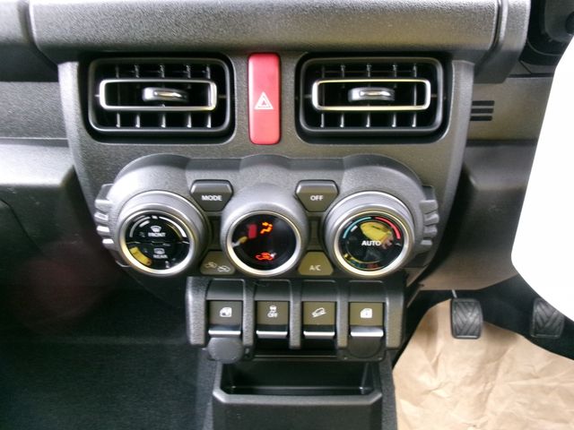 Suzuki JIMNY 2023-11 186864-24