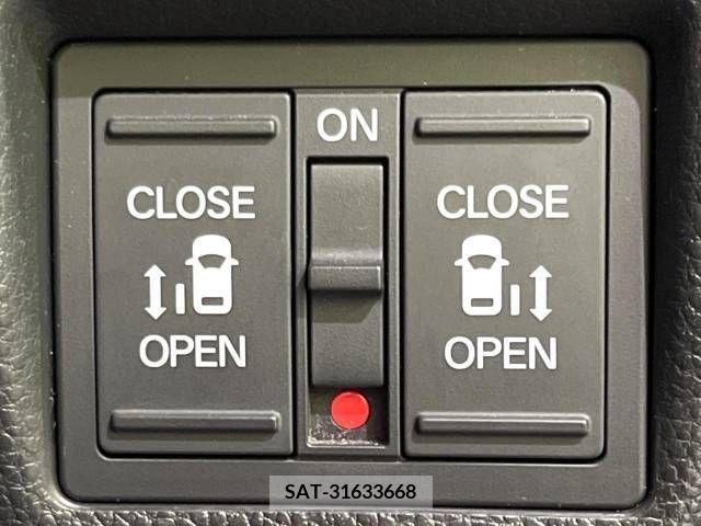 Honda N BOX CUSTOM 2017-10 242492-4