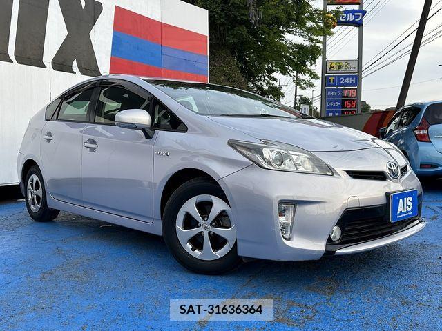Toyota PRIUS 2013-04 281751-2