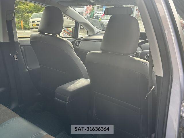 Toyota PRIUS 2013-04 281751-15