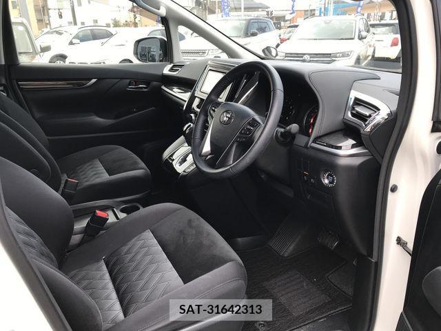 Toyota VELLFIRE 2018-08 214417-6