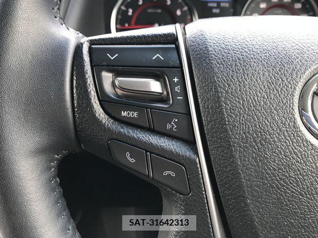 Toyota VELLFIRE 2018-08 214417-19