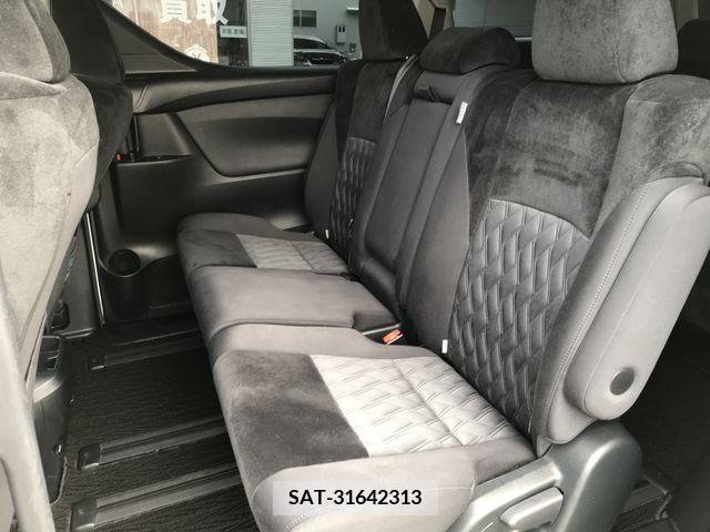 Toyota VELLFIRE 2018-08 214417-9