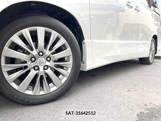 Toyota ALPHARD 2012-11 386628-13