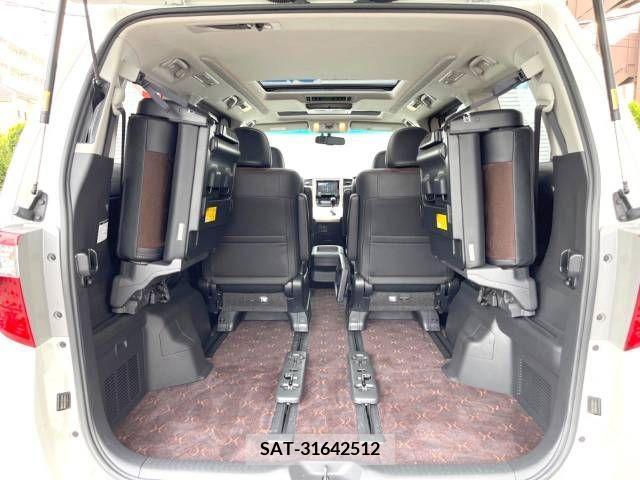 Toyota ALPHARD 2012-11 386628-11