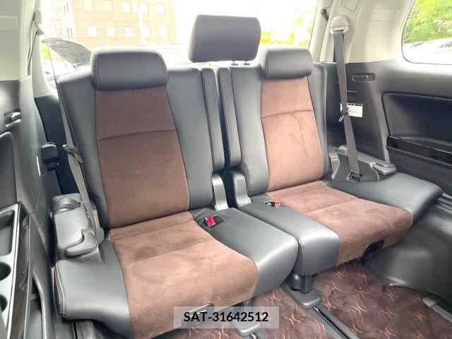 Toyota ALPHARD 2012-11 386628-10