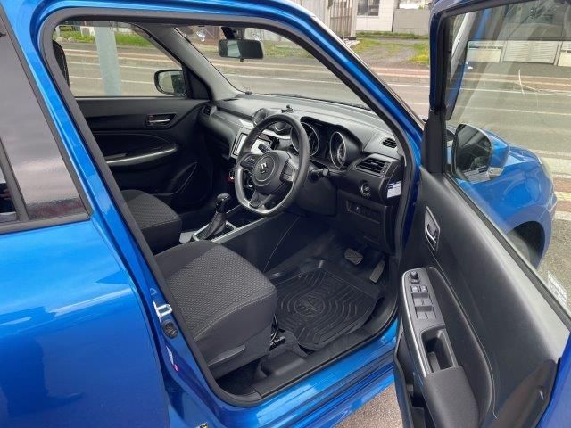 Suzuki SWIFT 2018-03 3979-1