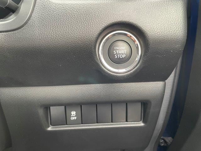 Suzuki SWIFT 2018-03 3979-11