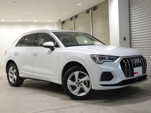 Audi Q3 2021-04 24887-4