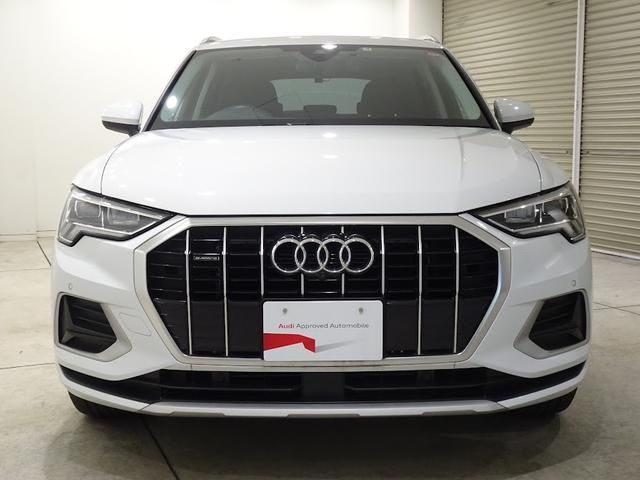 Audi Q3 2021-04 24887-2