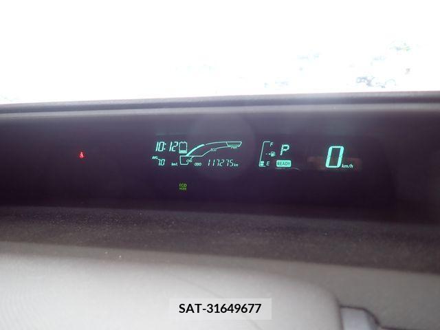 Toyota AQUA 2012-05 389267-11